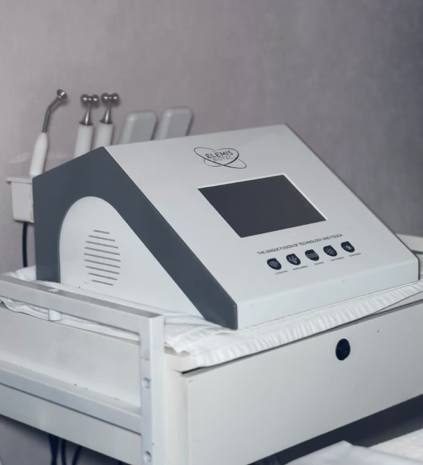 facials equipment at nobis