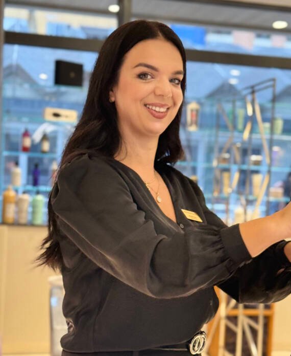 hair specialist repeat